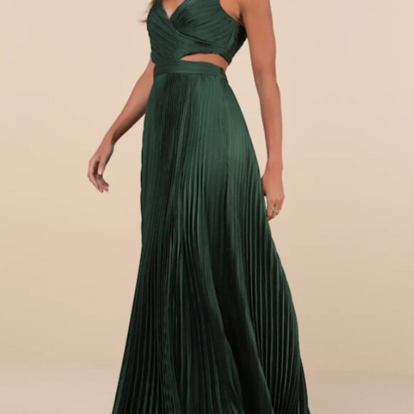 Lulus Got The Glam Emerald Green Pleated Cutout Maxi Dress - Size S - Picture 3 of 3